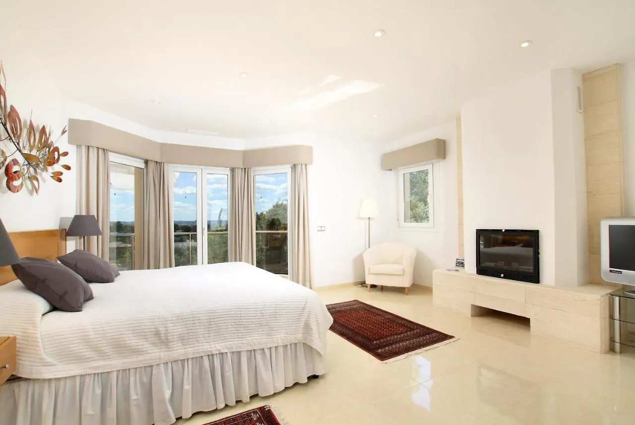 Villa Merlin Pollenca 0*,  Spain